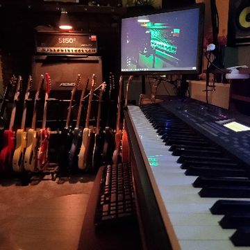 Cafe Blindside (Piano Lead and Outtro) by John Huddleston - Keys, Bass, Drums