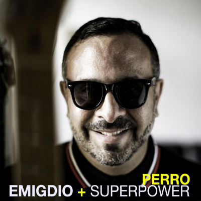 Perro by Emigdio&Superpower