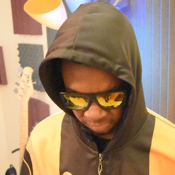 flowza 5 tinkincap.mp3 by Tha3rd Presents J PZ0