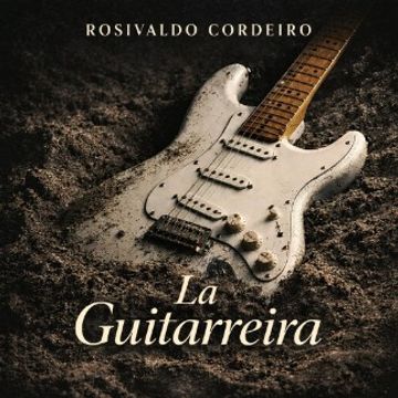 La Guitarreira  by Rosivaldo Cordeiro