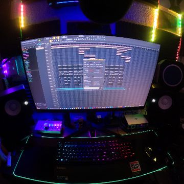 Lunes (Prod. By @Guerilla323 x @CjGotHeat) 100 G#min.mp3 by Guerilla323