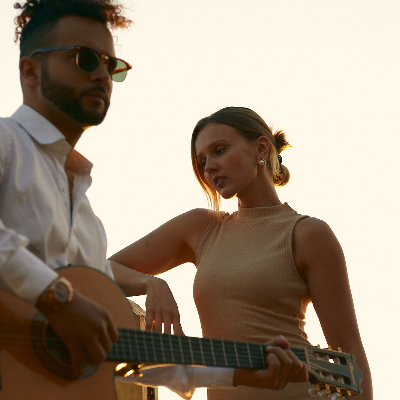 Cinnamon & Honey by Vocalist & Songwriter : Kirstyn Niccolle. Producer : Dom Diaz
