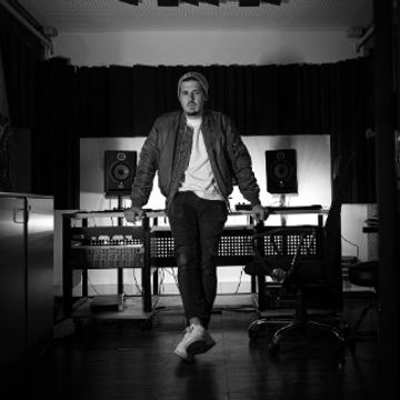 ESCAPE  by Prod By Ezor