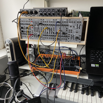 Mess.mp3 by Noor van Keulen