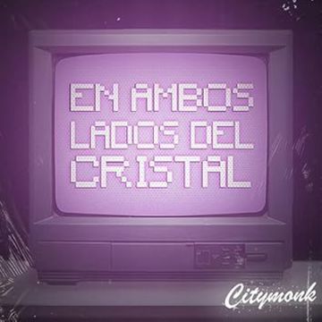 En Ambos Lados Del Cristal by Brandon Meeks